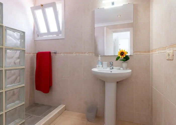 2 Bedroom Cristianos *